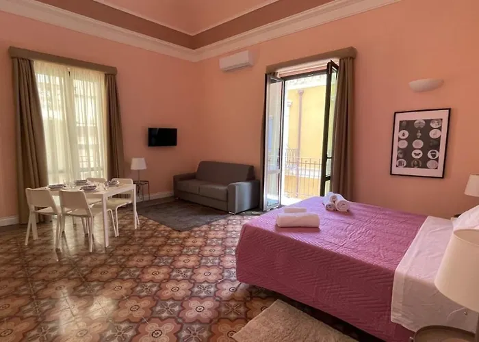 Faraone Apartments