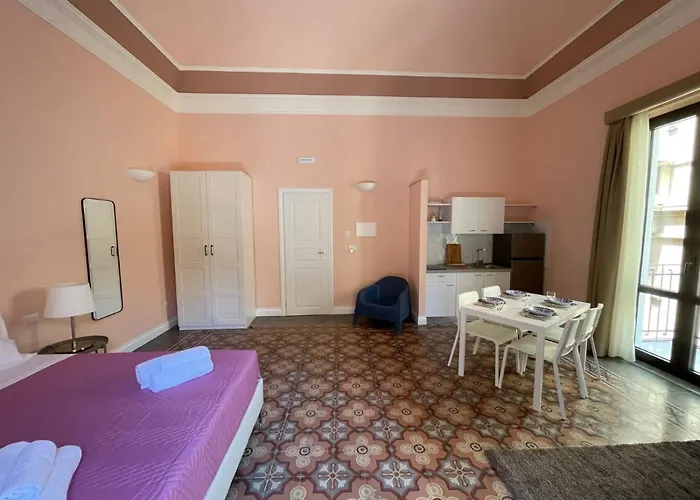Faraone Apartments